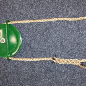 Gin Wheel with Rope 10M of Manila Rope and 1.5 Ton Swivel Hook-Roofing
