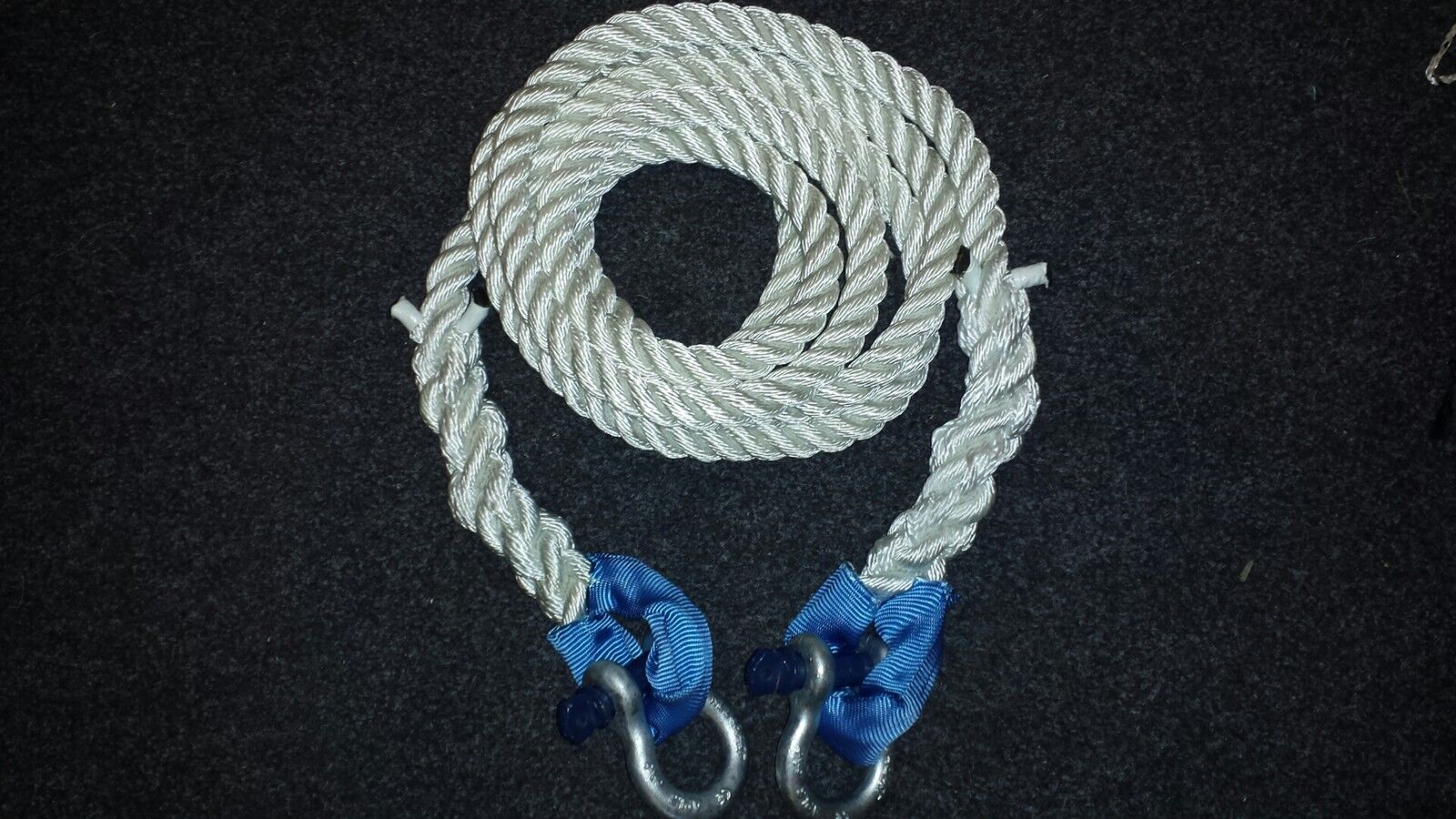 thumbnail image 2 of 12-Tonne Recovery Tow Rope By RopeServices UK – 5m X 24mm With Shackles, 4x4 Towing 2 of 5